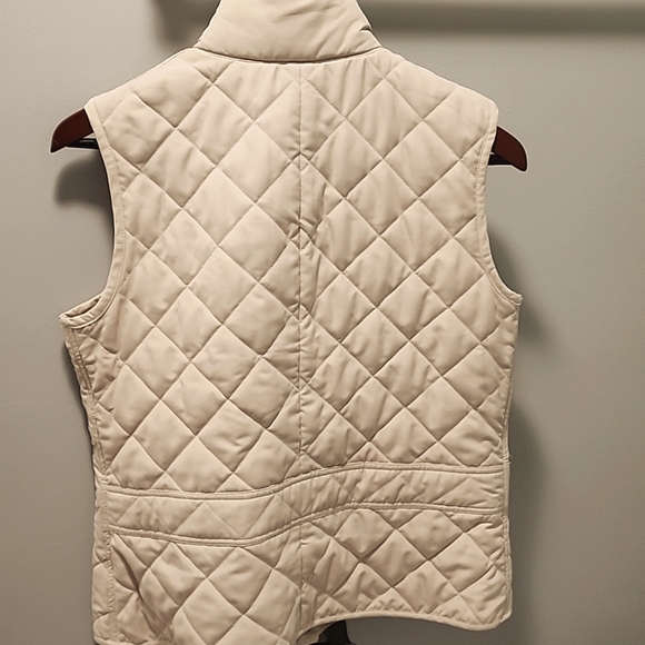 Lauren, Ralph Lauren quilted vest,  women's size medium, ivory/tan - Picture 5 of 8
